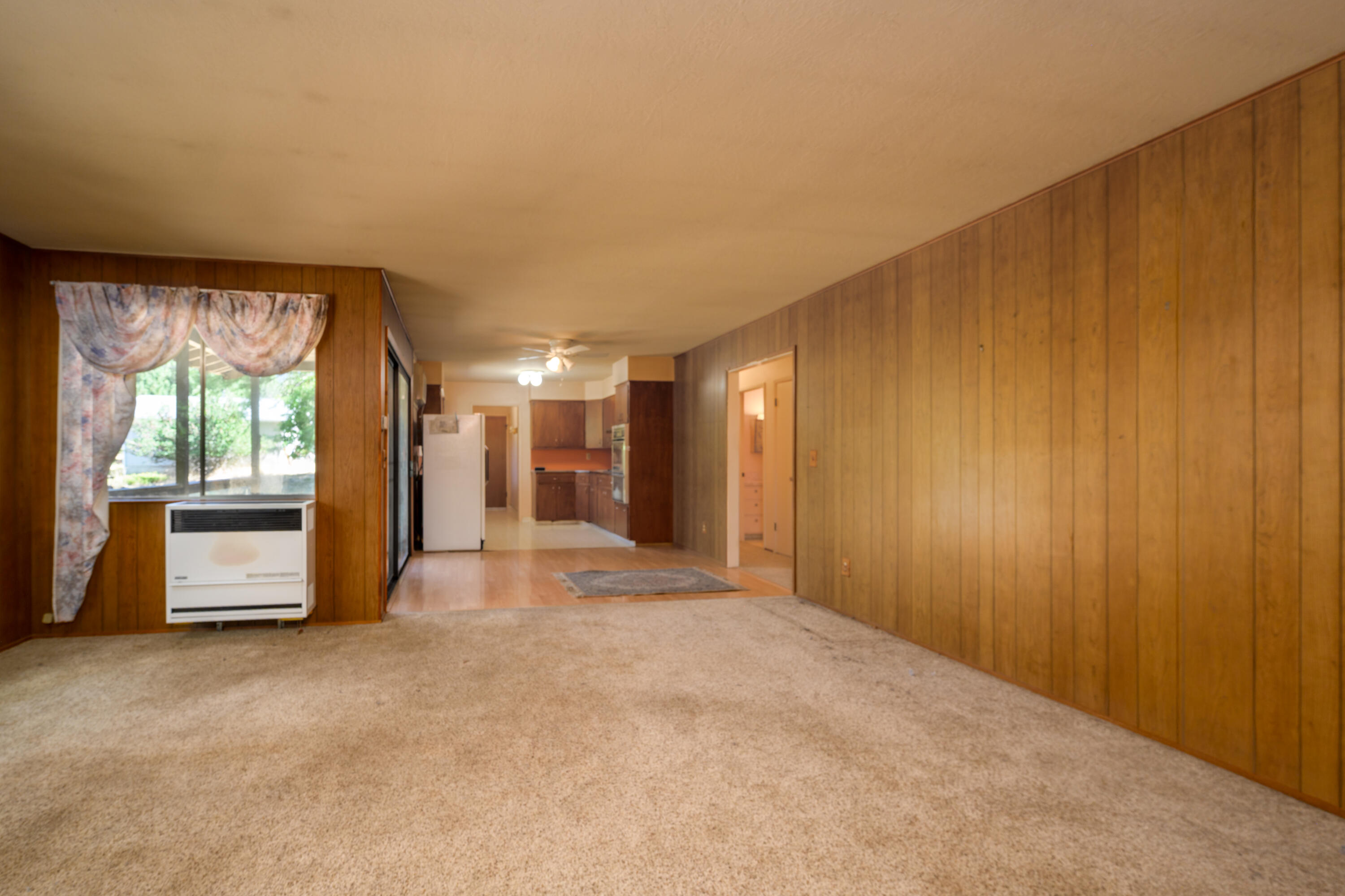 181 Meadow Road Weaverville, CA 96093 - Photo 7 of 38 view from living room to kitchen/dining