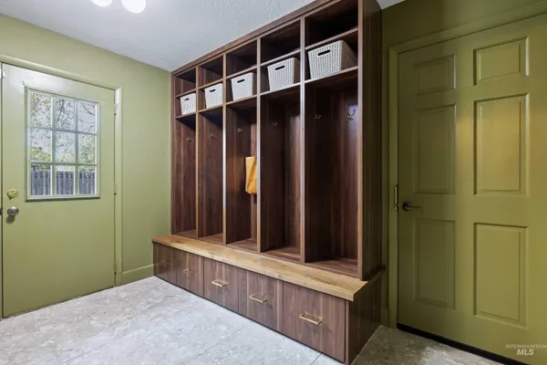 $540,000 | 2090 Filer Avenue East, Twin Falls, ID 83301