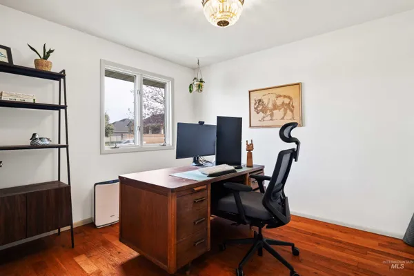 $540,000 | 2090 Filer Avenue East, Twin Falls, ID 83301