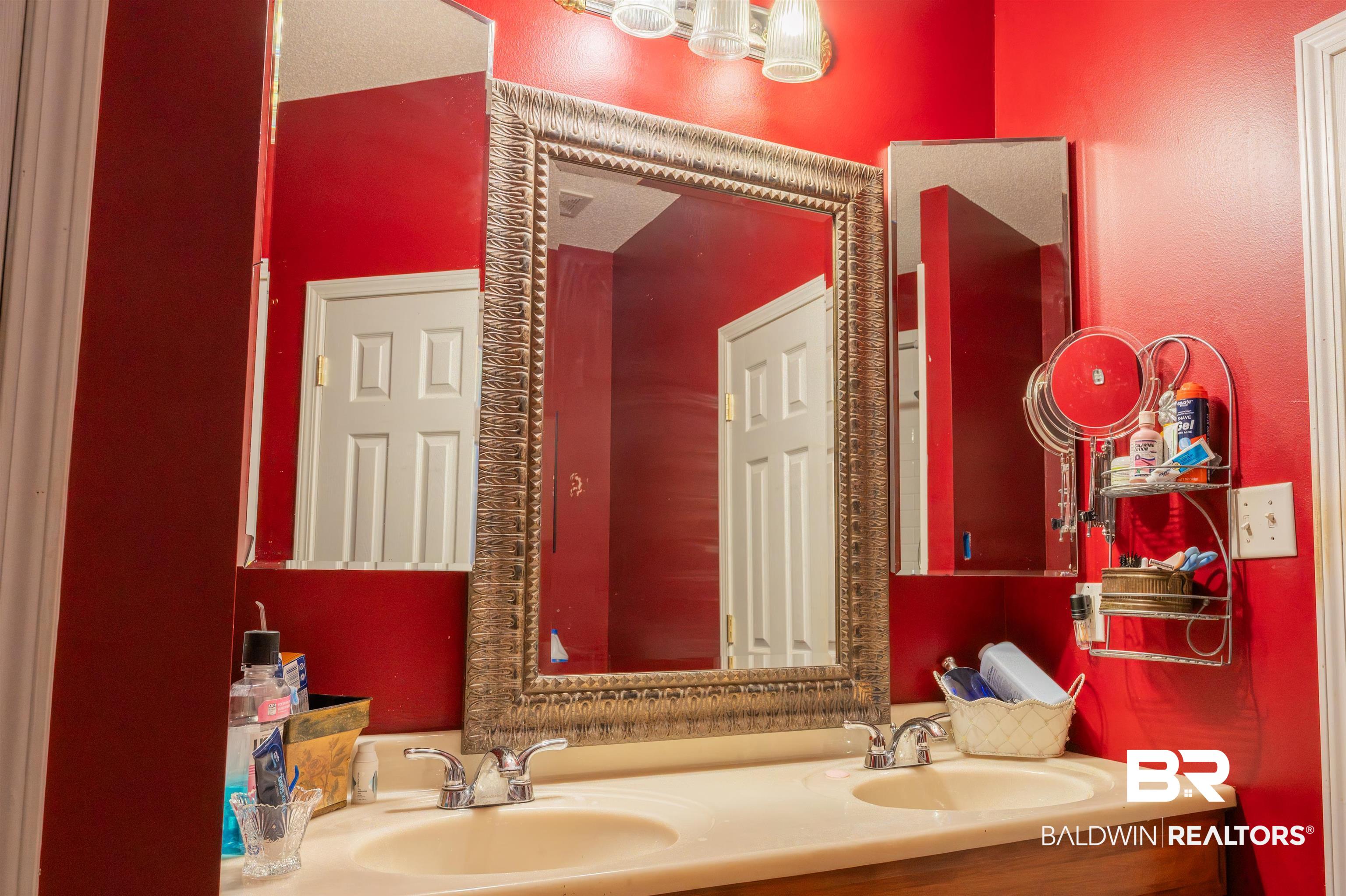 7202 Mill House Drive North Mobile, AL 36619 - Photo 10 of 16 Primary Bath