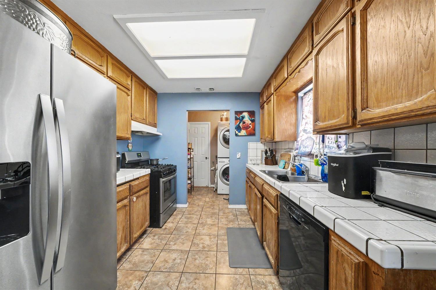 17112 Monreal Road Madera, CA 93636 - Photo 10 of 45 Gallery Image 10