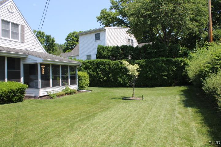 844 Juniper Road Hellertown, PA 18055 - Photo 17 of 28 Gallery Image 17