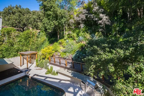 $4,495,000 | 3600 Mandeville Canyon Road, Los Angeles, CA 90049