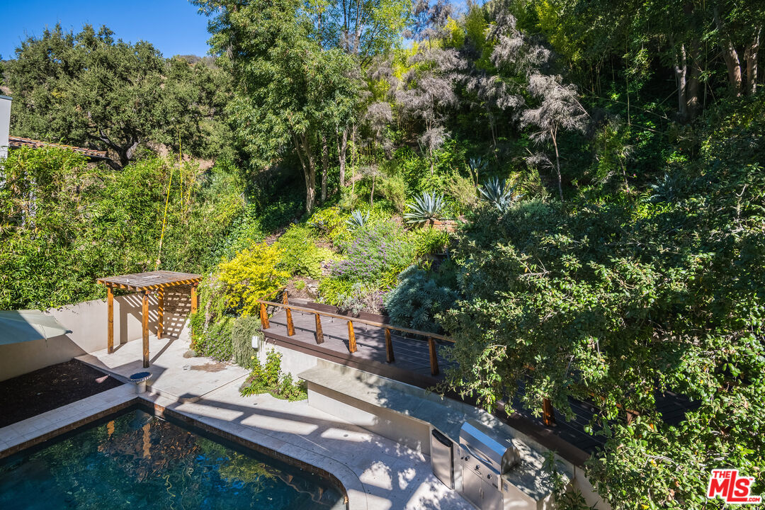 3600 Mandeville Canyon Road Los Angeles, CA 90049 - Photo 42 of 59
