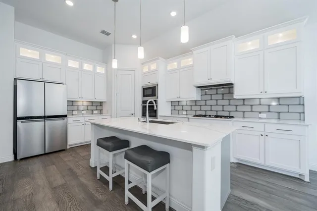 $4,650 | 17311 Texas Pistache Drive, Dallas, TX 75252