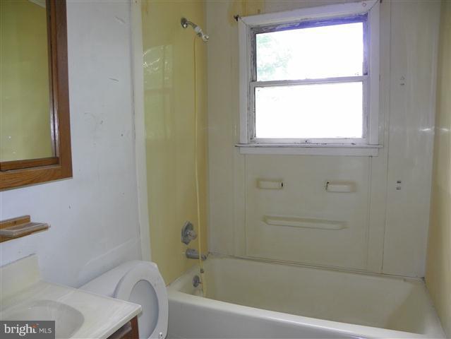 211 Embleton Road Owings Mills, MD 21117 - Photo 1 of 13 Bath