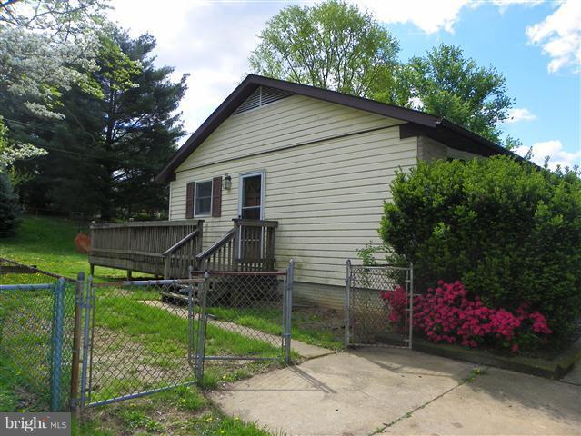 211 Embleton Road Owings Mills, MD 21117 - Photo 8 of 13 Exterior (General)