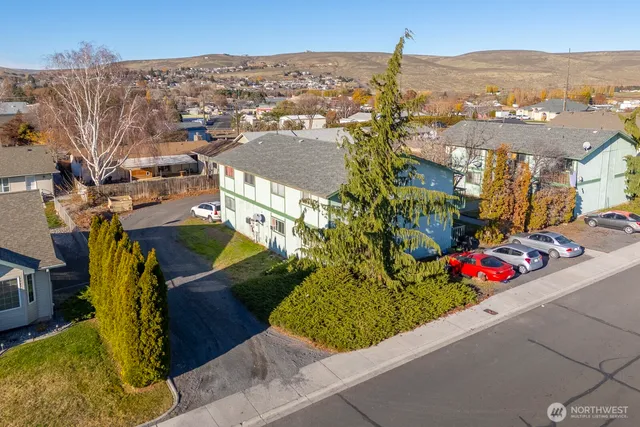 $350,000 | 223 Northeast E Street, Ephrata, WA 98823