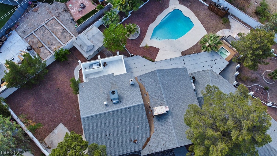 3371 Westwind Road Las Vegas, NV 89146 - Photo 3 of 50 Gallery Image 3