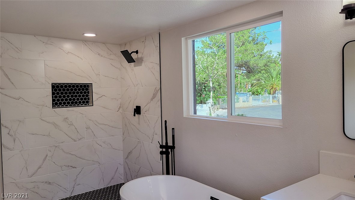 3371 Westwind Road Las Vegas, NV 89146 - Photo 33 of 50 Gallery Image 33
