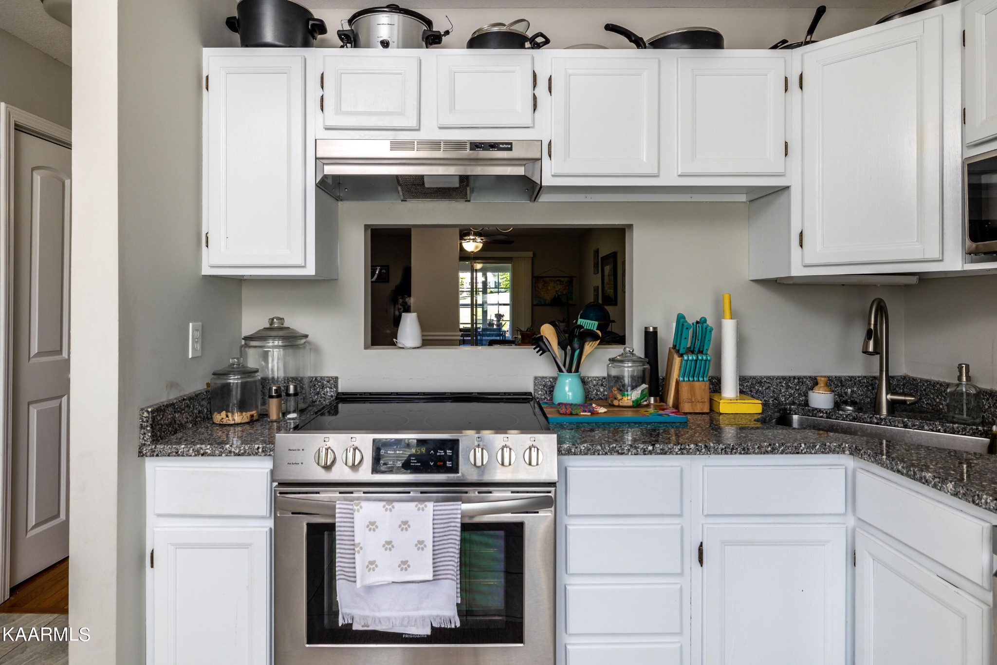 613 Vose Road, Unit C Alcoa, TN 37701 - Photo 8 of 36 Gallery Image 8