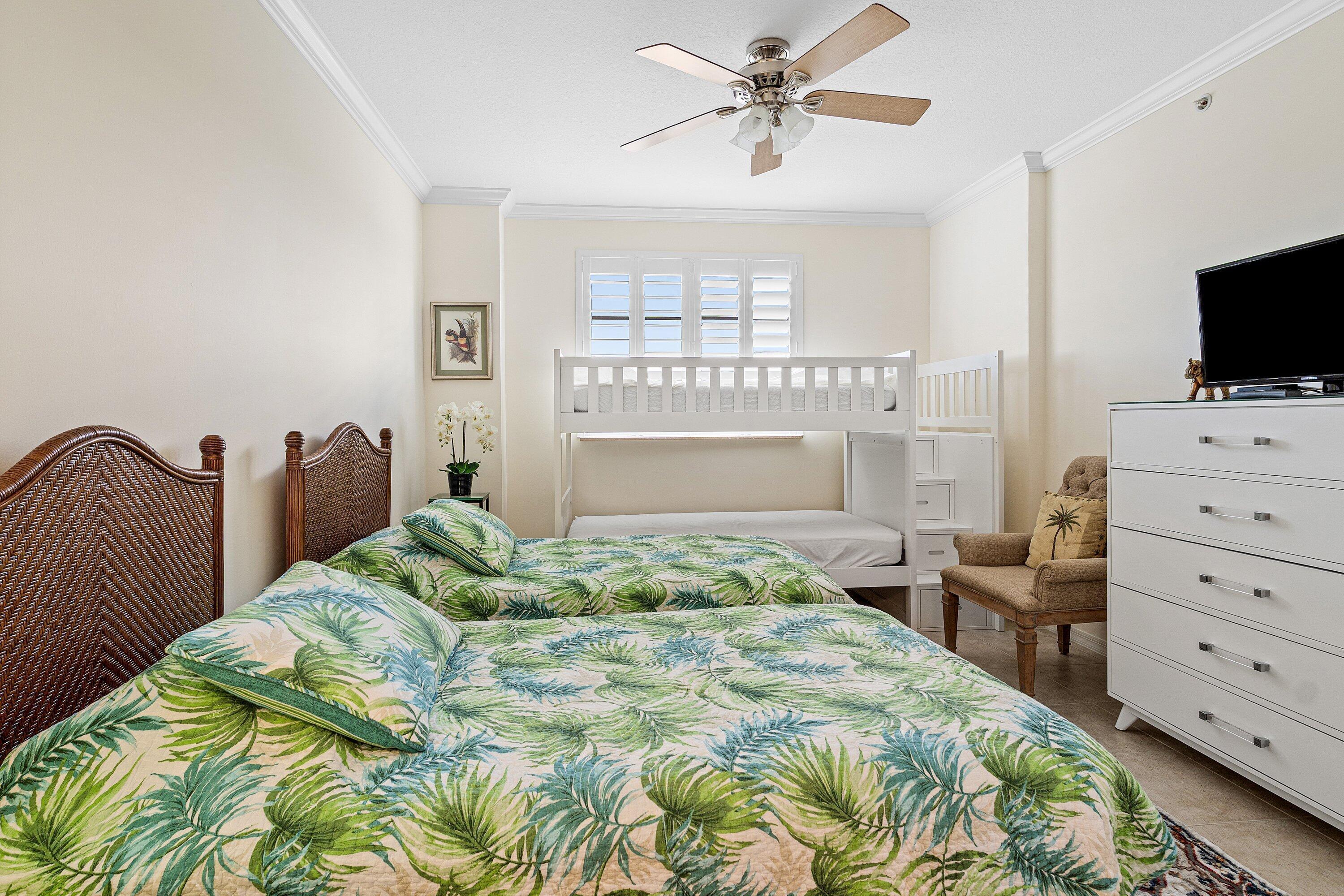 233 South Federal Highway, Unit 519 Boca Raton, FL 33432 - Photo 17 of 42 233 S Federal Hwy, 519, Boca Raton, FL 3