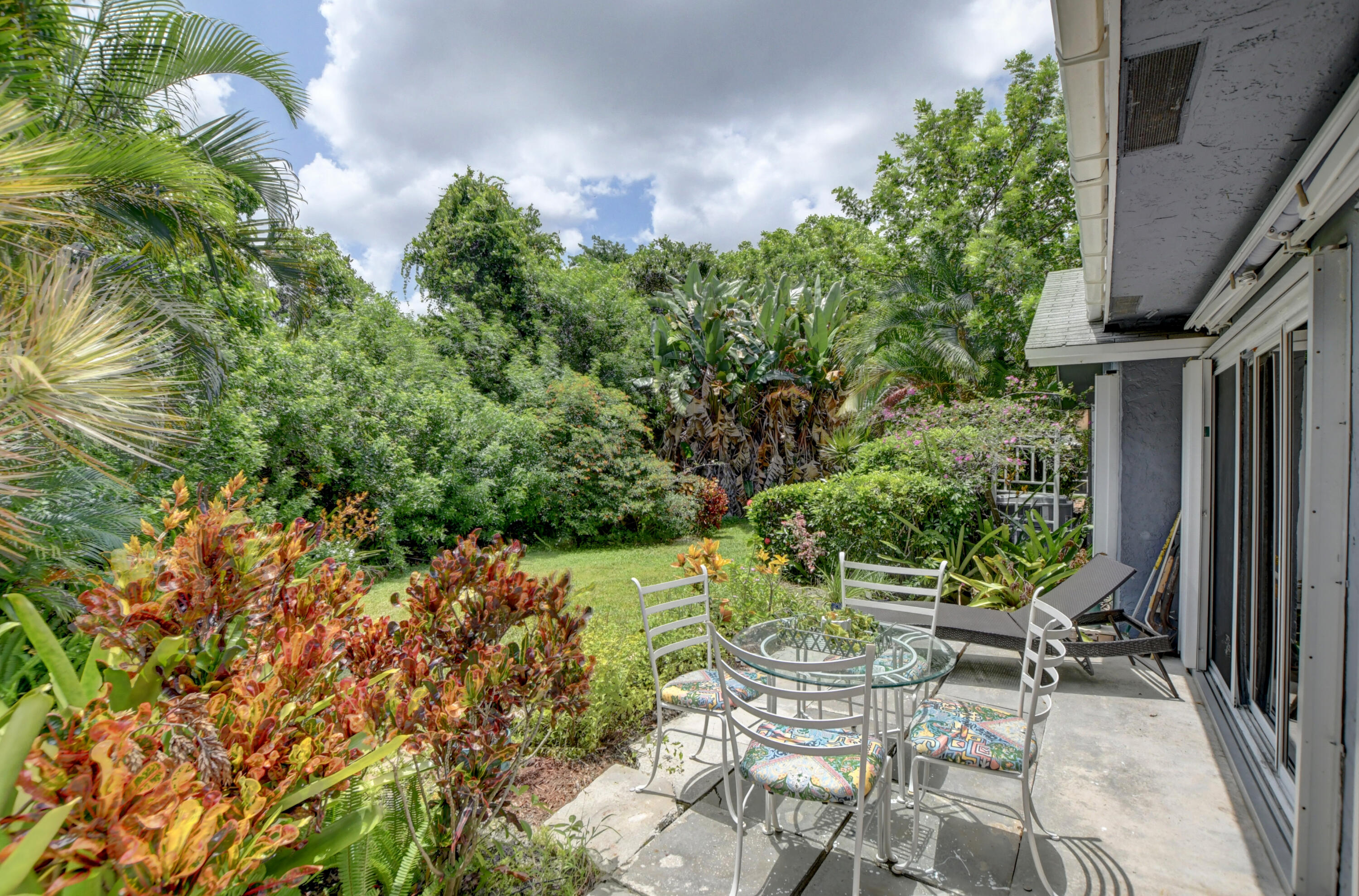 299 Del Rio Boulevard Boca Raton, FL 33432 - Photo 17 of 52 48_ebf_0481_2_3_4_5