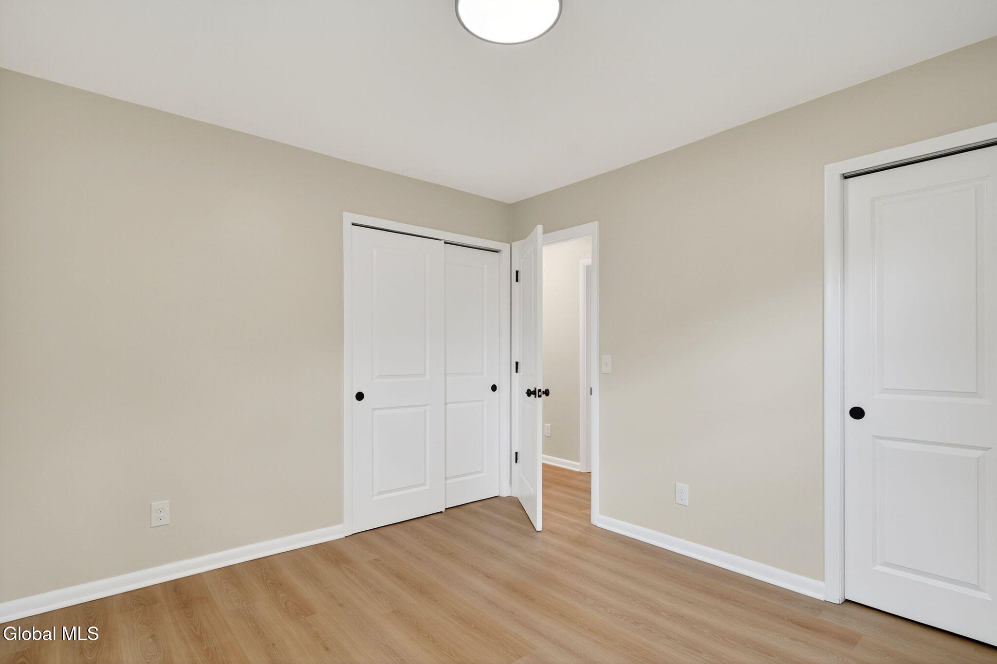 10 Harris Road Halfmoon, NY 12188 - Photo 13 of 27 Interior 13