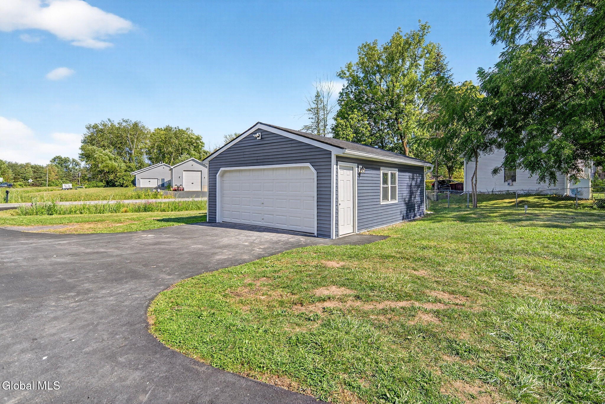 10 Harris Road Halfmoon, NY 12188 - Photo 25 of 27 Exterior 04