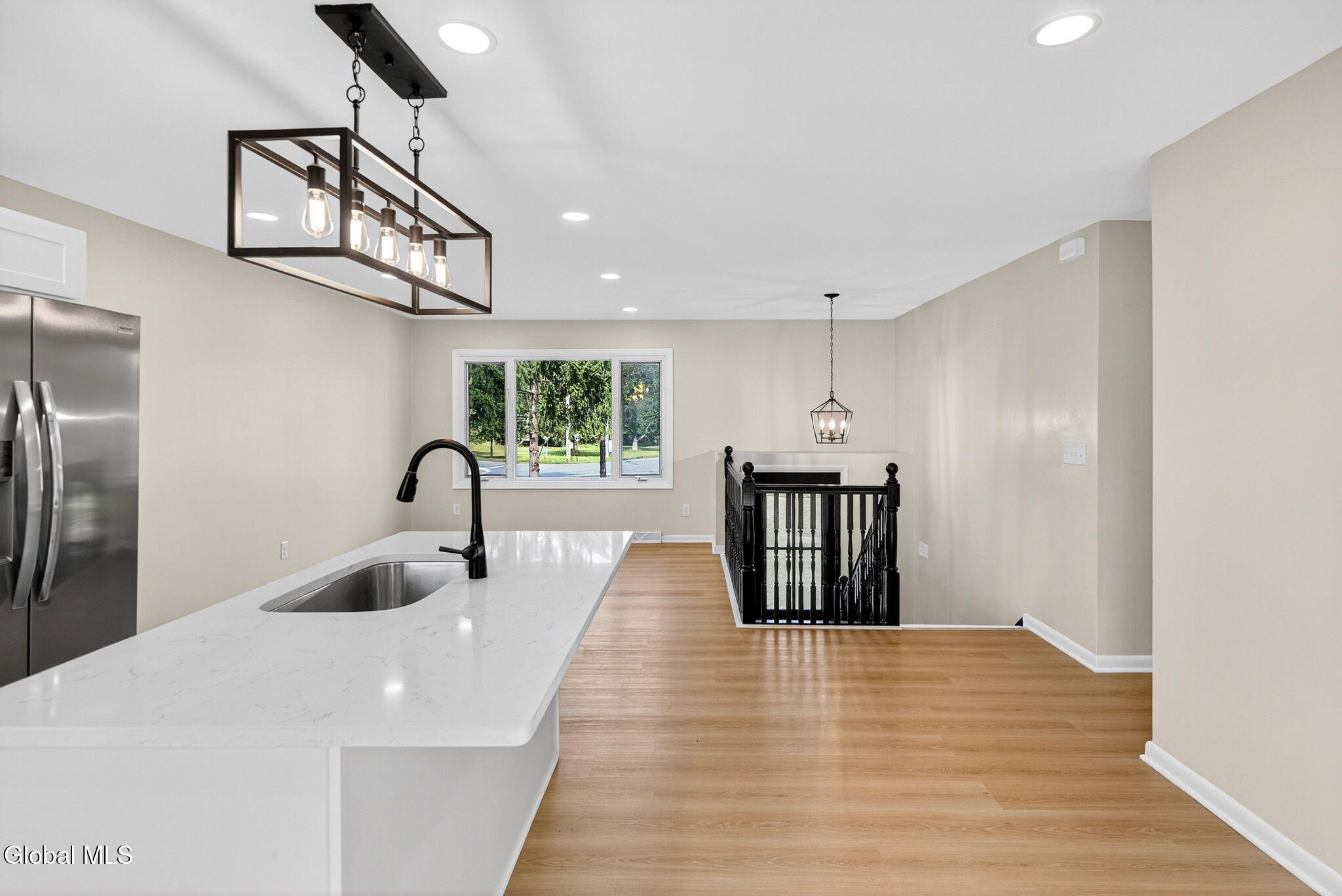 10 Harris Road Halfmoon, NY 12188 - Photo 8 of 27 Interior 04
