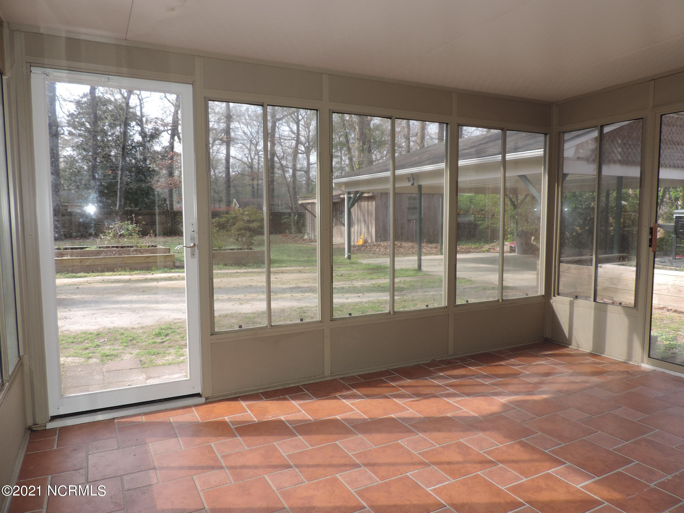 3613 Fox Chase Road New Bern, NC 28562 - Photo 16 of 34 Carolina Room