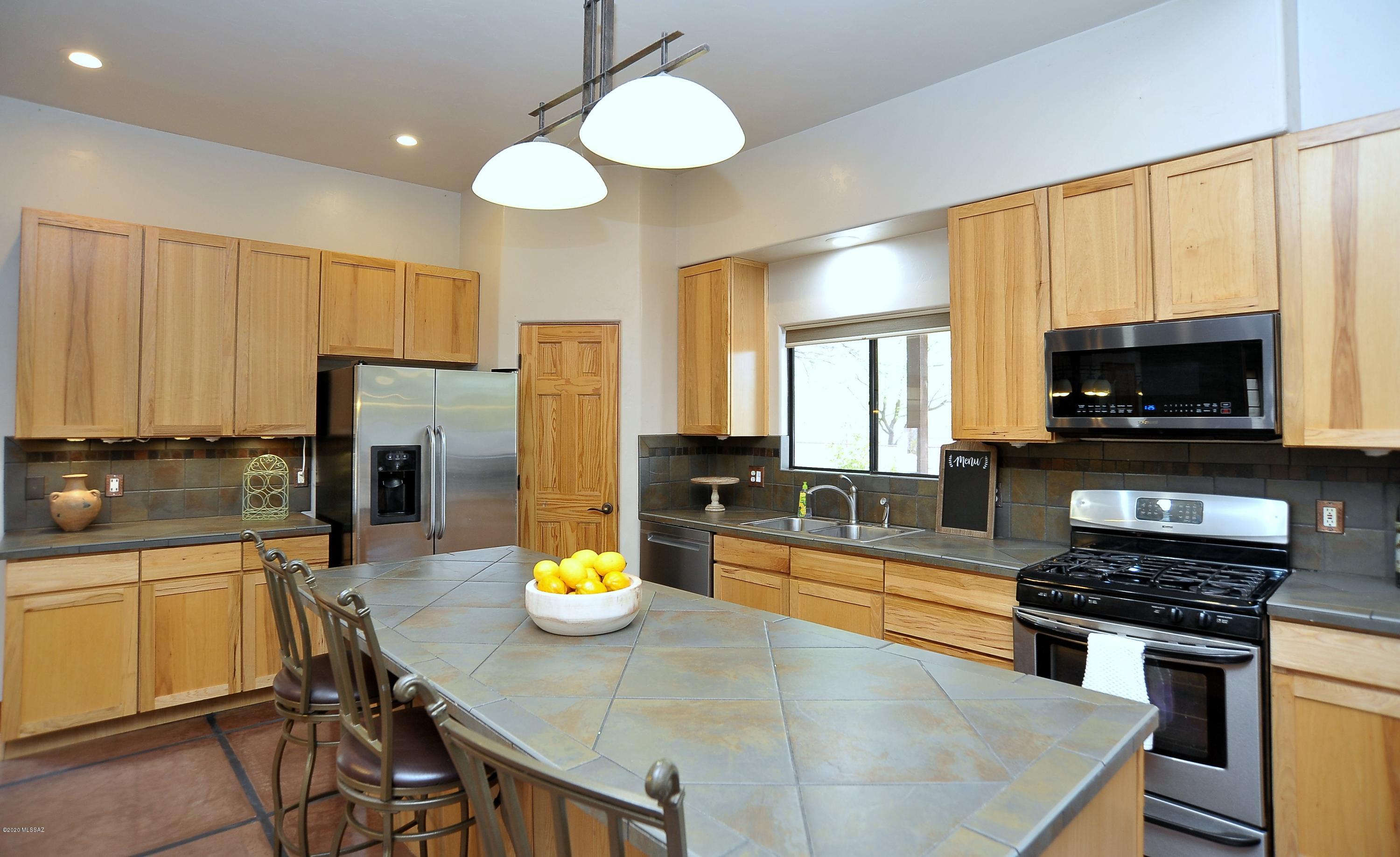 11655 East Tanque Verde Road Tucson, AZ 85749 - Photo 19 of 43 Gallery Image 19