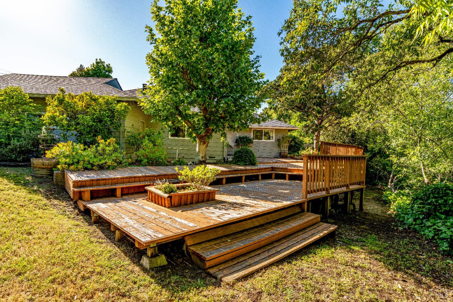 2445 Melbrook Way Santa Rosa, CA 95405 - Photo 18 of 34