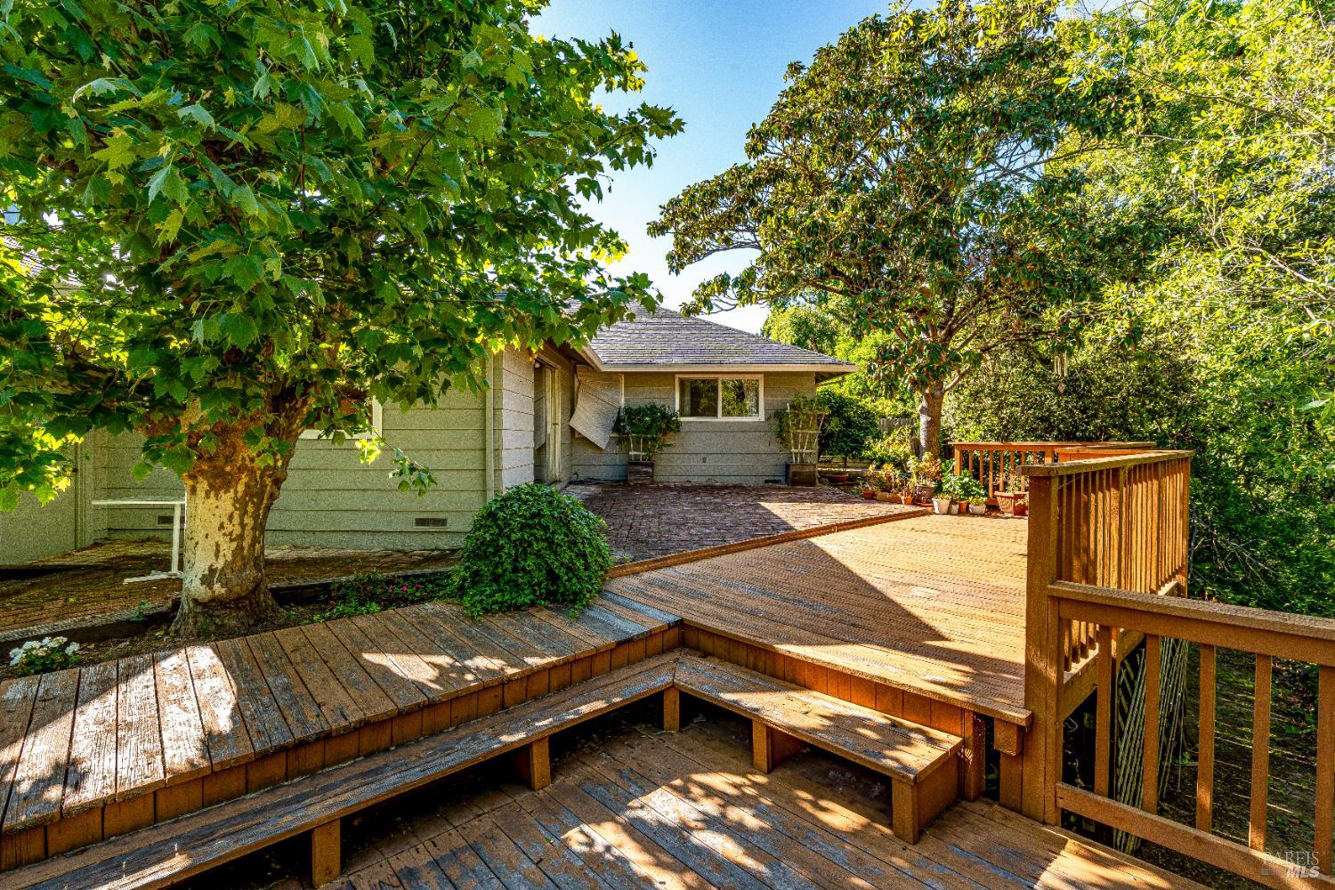 2445 Melbrook Way Santa Rosa, CA 95405 - Photo 19 of 34