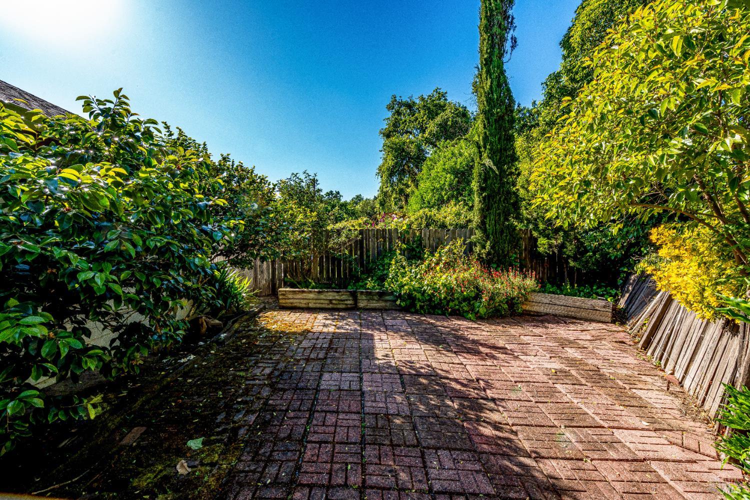 2445 Melbrook Way Santa Rosa, CA 95405 - Photo 22 of 34