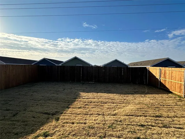 $1,750 | 241 Boxberry Way, Princeton, TX 75407