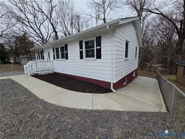 $1,600 | 5506 Campbell Avenue, Richmond, VA 23231