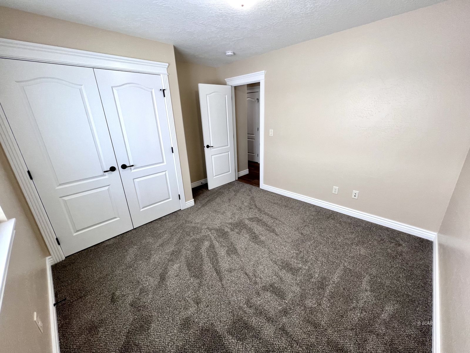 388 Stageline Loop Elko, NV 89801 - Photo 12 of 26 Gallery Image 12
