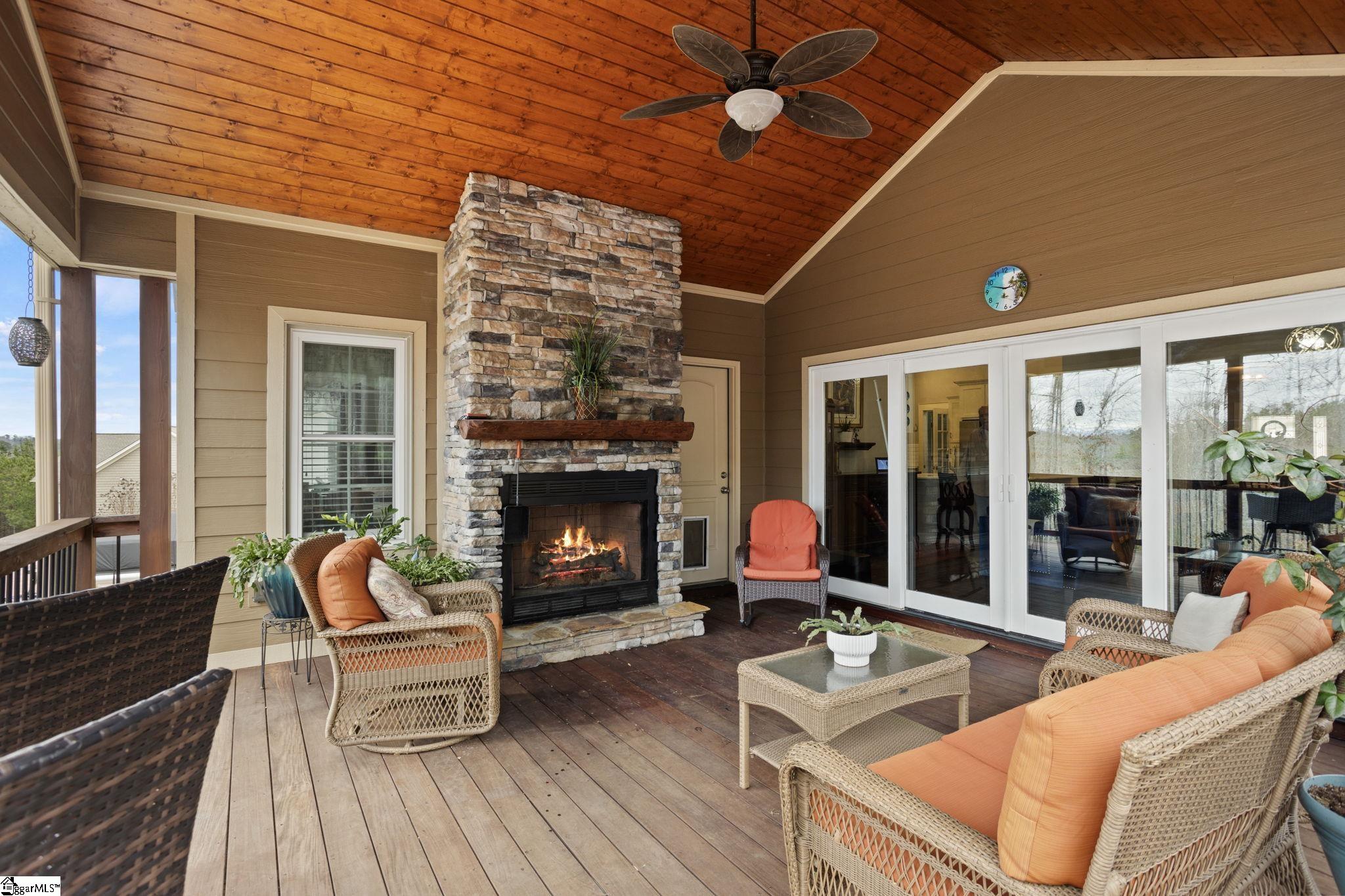 228 Sweetwater View Road Seneca, SC 29672 - Photo 13 of 46 Gallery Image 13