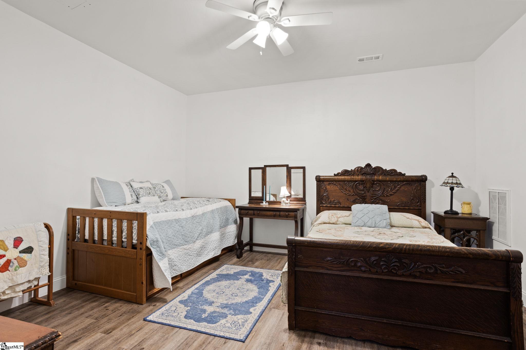 228 Sweetwater View Road Seneca, SC 29672 - Photo 20 of 46 Gallery Image 20