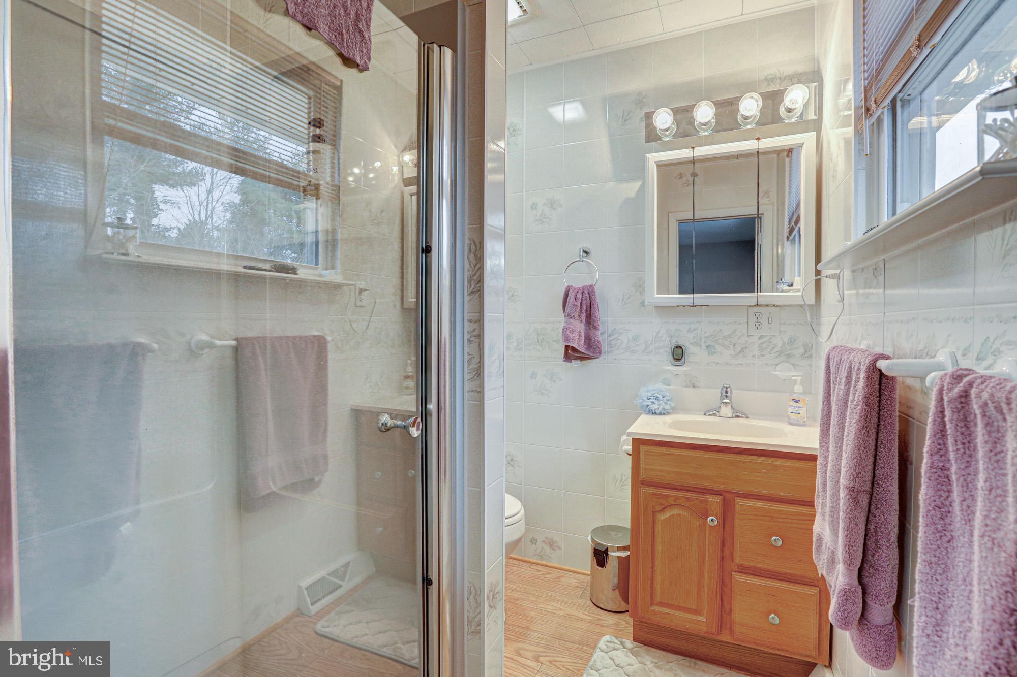 4 Old Forge Road Pennsville, NJ 08070 - Photo 15 of 61 Master Bath