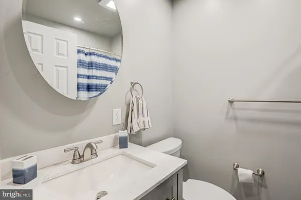 $379,900 | 4 Old Forge Road, Pennsville, NJ 08070
