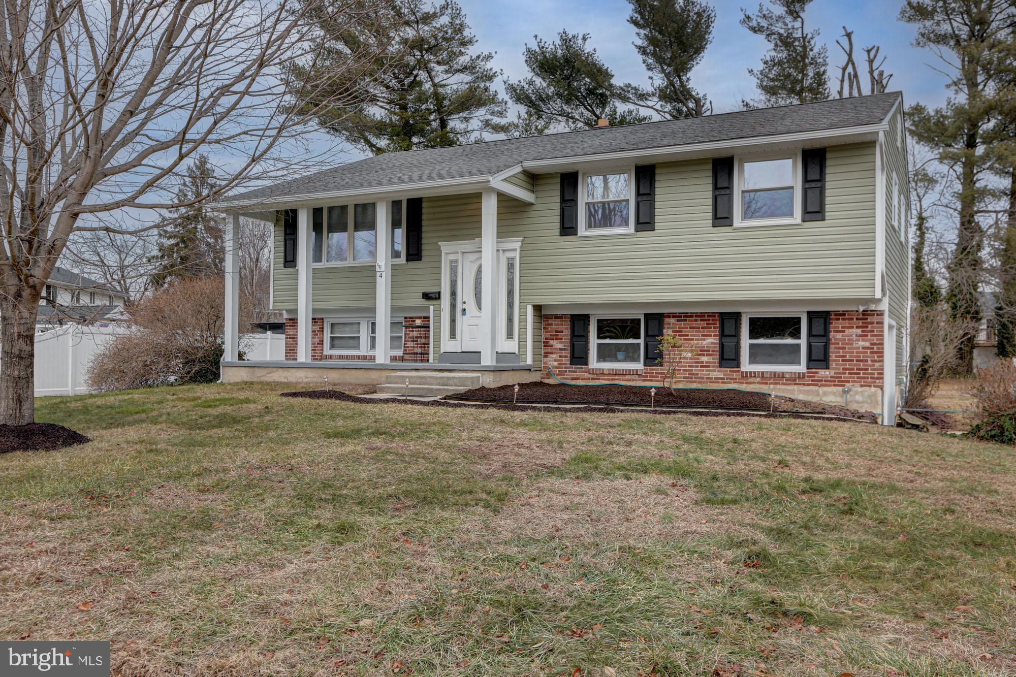 4 Old Forge Road Pennsville, NJ 08070 - Photo 2 of 61 front view of a house with a yard