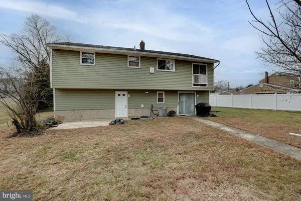 $379,900 | 4 Old Forge Road, Pennsville, NJ 08070