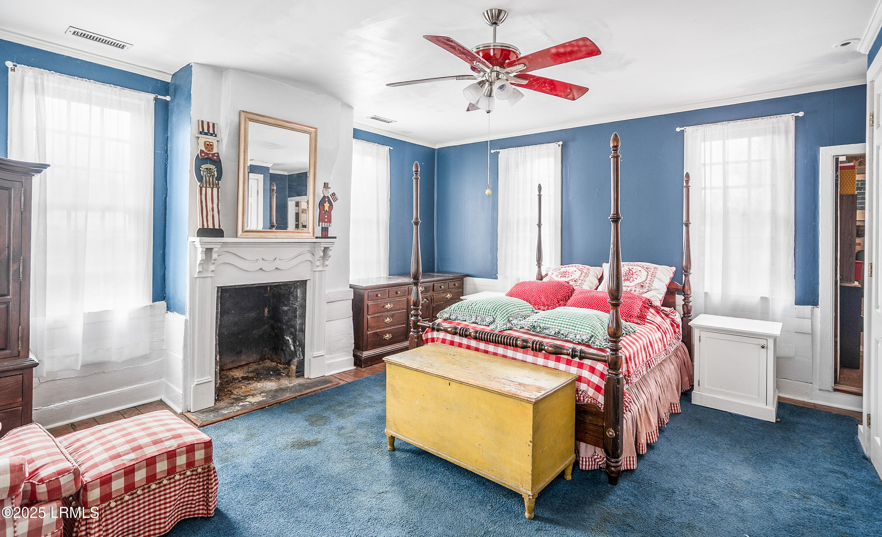 414 New Street Beaufort, SC 29902 - Photo 21 of 27 Bedroom 1 Upstairs