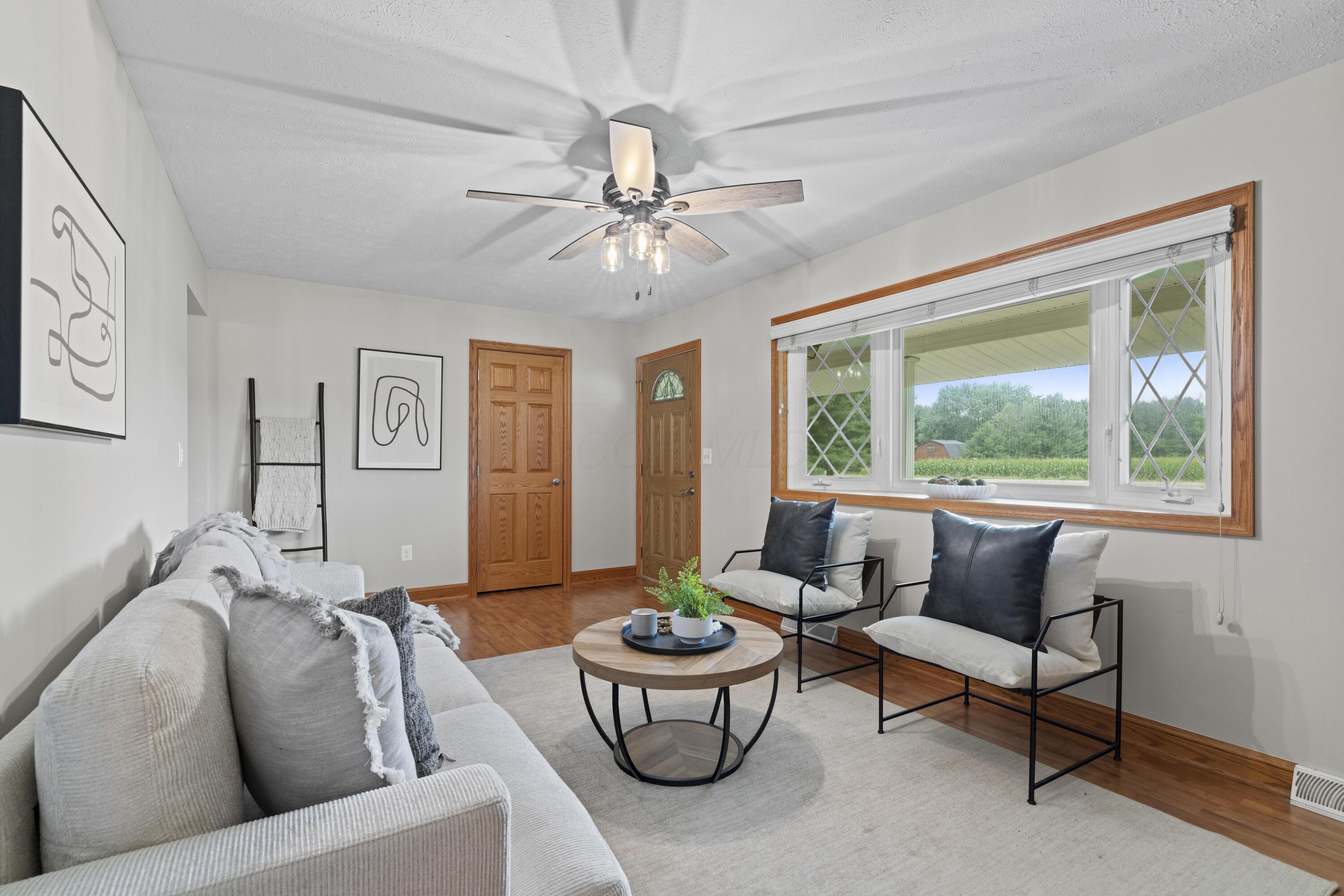 11290 Stoudertown Road Northwest Baltimore, OH 43105 - Photo 5 of 43 dsc06257