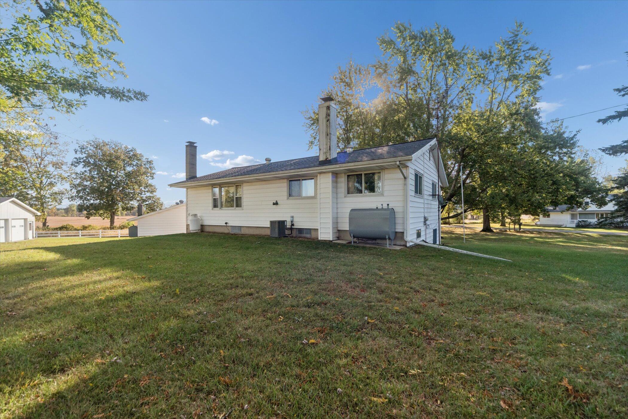 1140 Covert Road Leslie, MI 49251 - Photo 35 of 65 35-1140-Covert-Rd-WindowStill