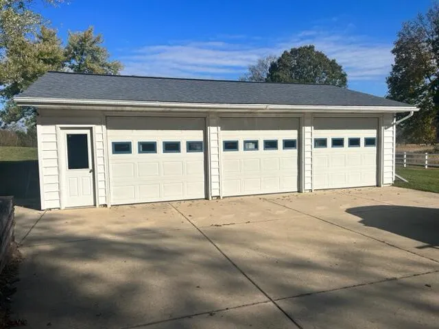 $539,900 | 1140 Covert Road, Leslie, MI 49251