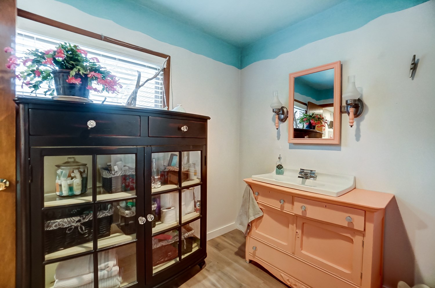 510 Spring Beach Road Rome City, IN 46784 - Photo 9 of 28