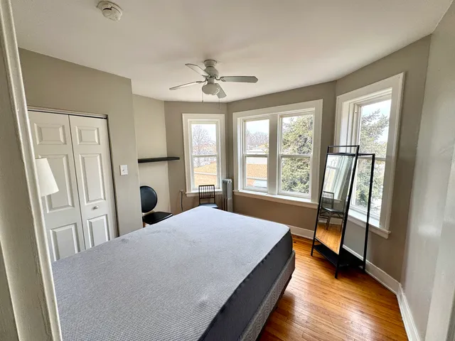 $1,470 | 2419 North Oak Park Avenue, Unit 2C, Chicago, IL 60707