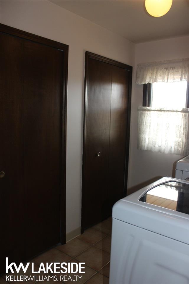 5050 34 Mile Road Romeo, MI 48065 - Photo 33 of 65 Laundry Room