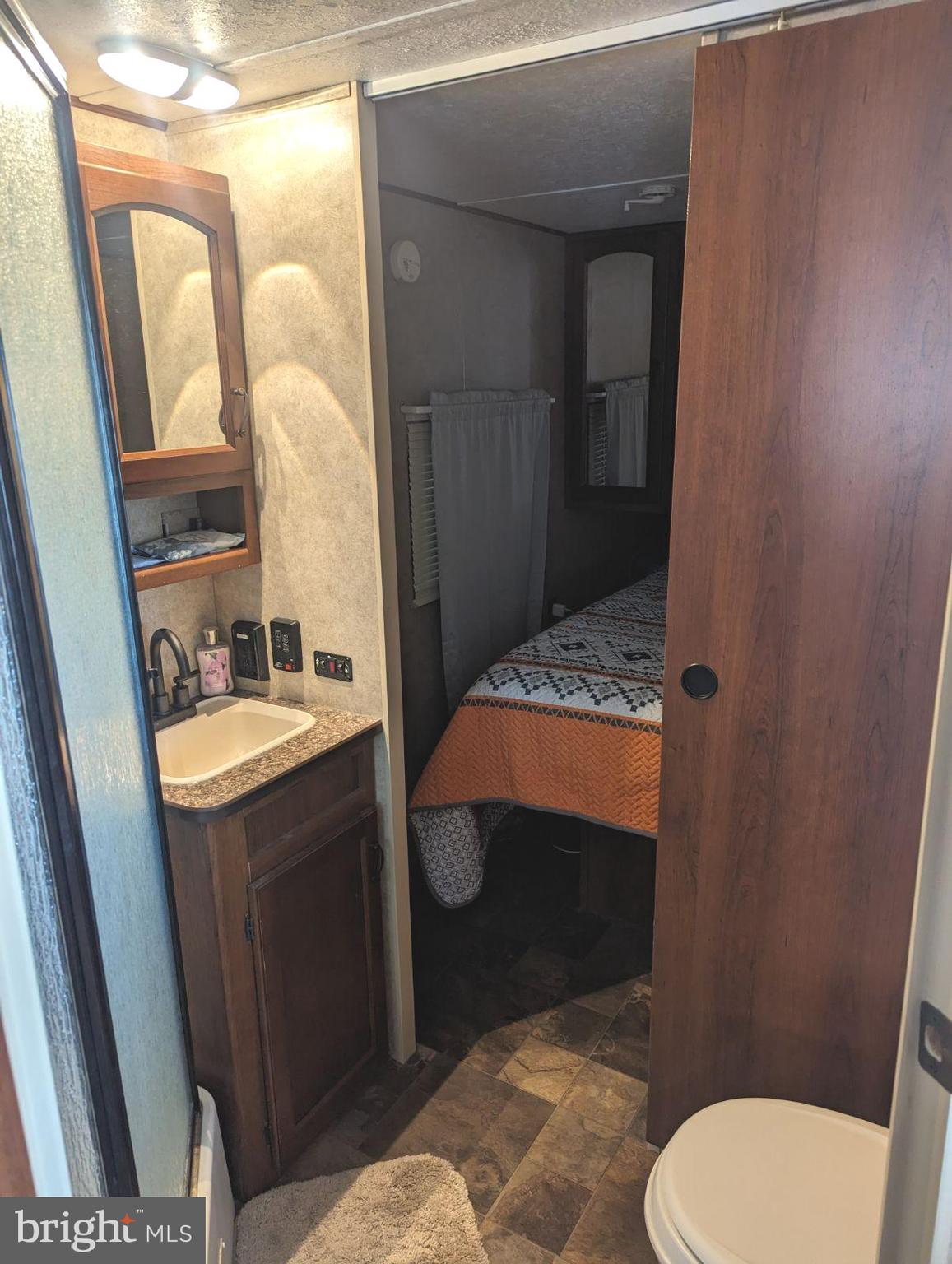 16 Poison Oak Falling Waters, WV 25419 - Photo 11 of 29 Bathroom