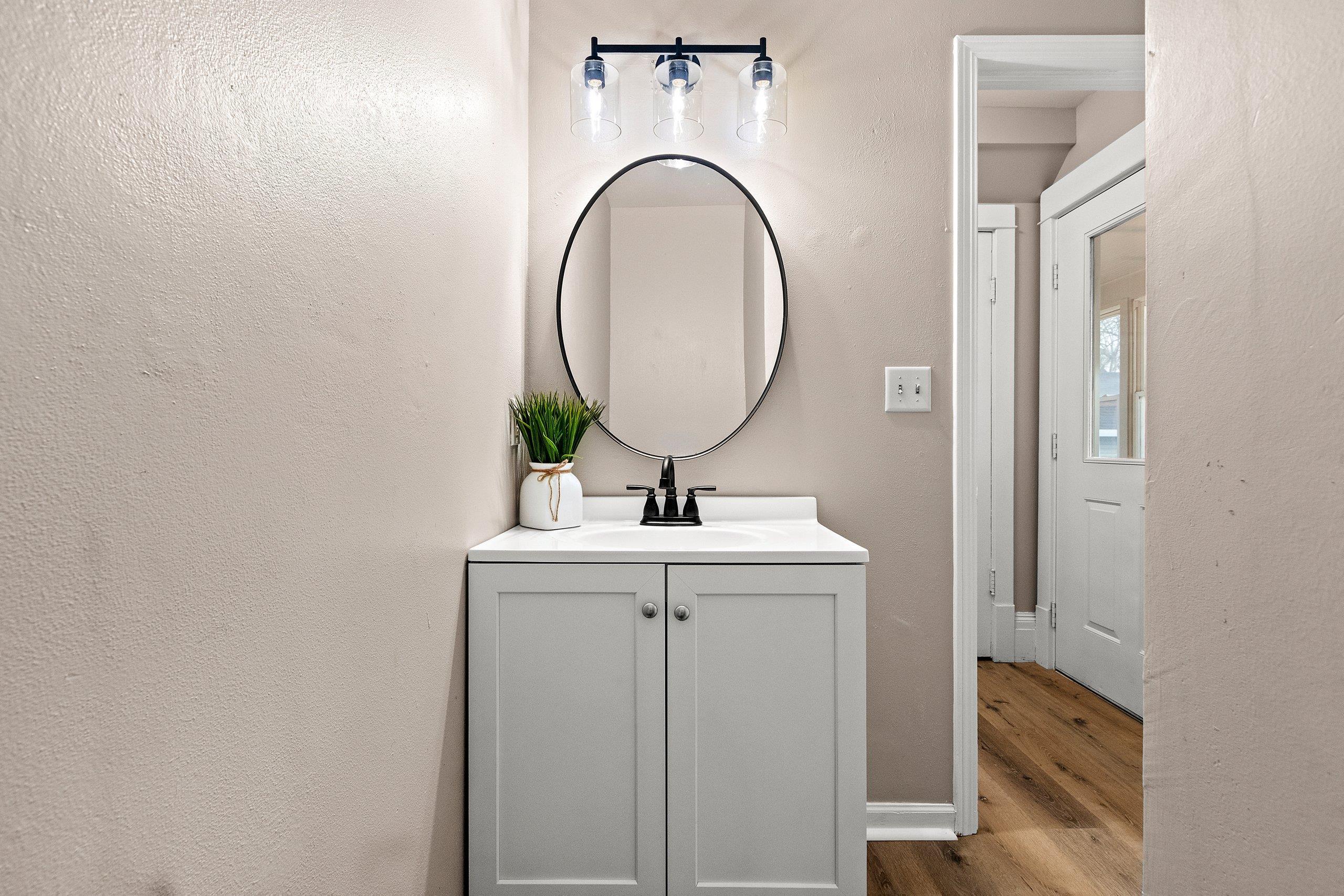 1127 West College Avenue Appleton, WI 54914 - Photo 25 of 44