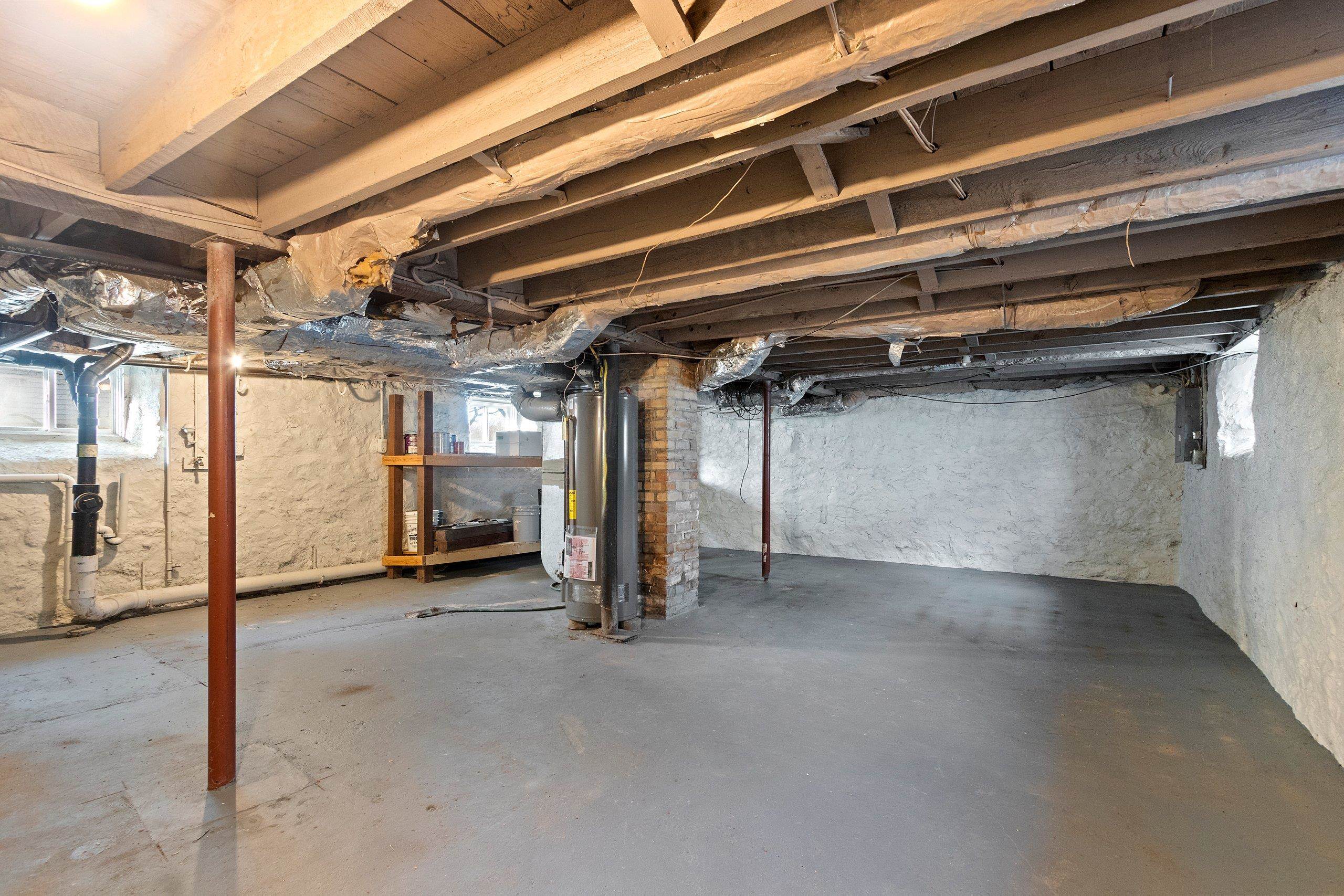 1127 West College Avenue Appleton, WI 54914 - Photo 36 of 44