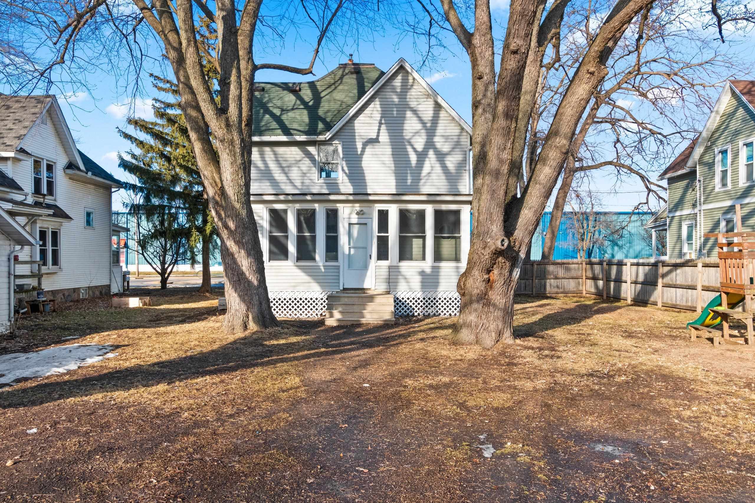 1127 West College Avenue Appleton, WI 54914 - Photo 43 of 44