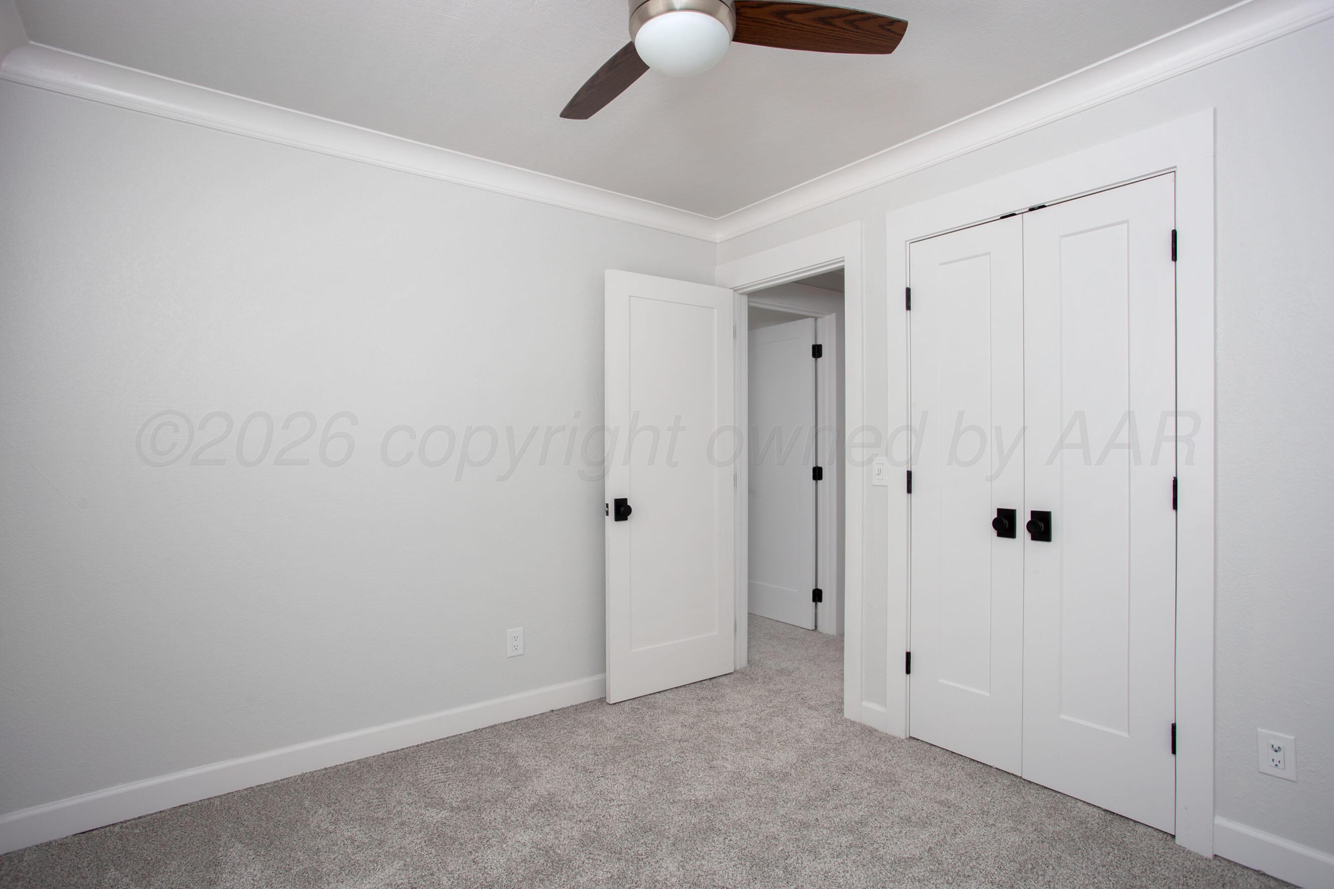 4217 West Farmers Avenue Amarillo, TX 79110 - Photo 22 of 38 a view of an empty room