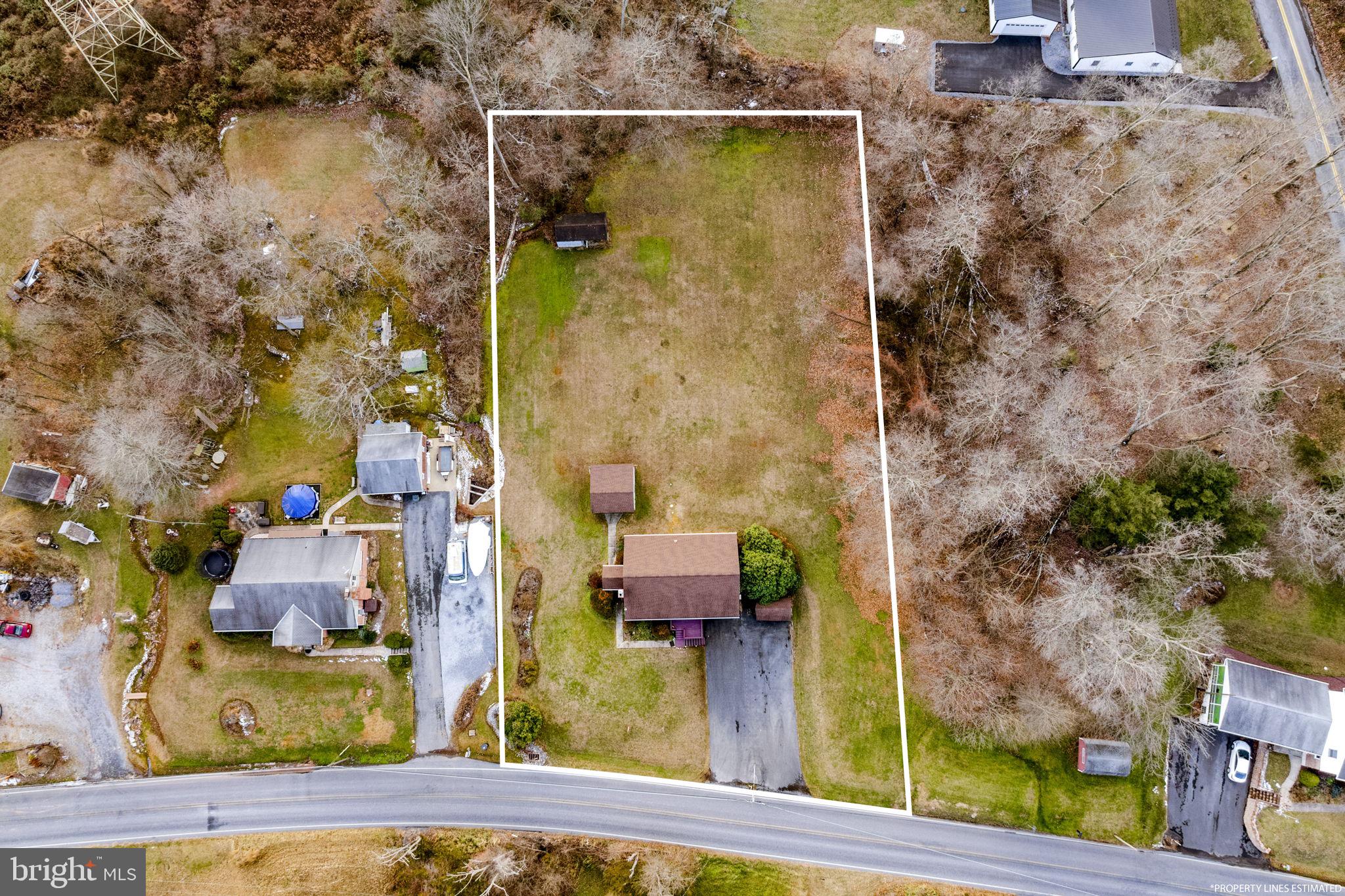 735 Greenville Road Denver, PA 17517 - Photo 2 of 44 Gallery Image 2
