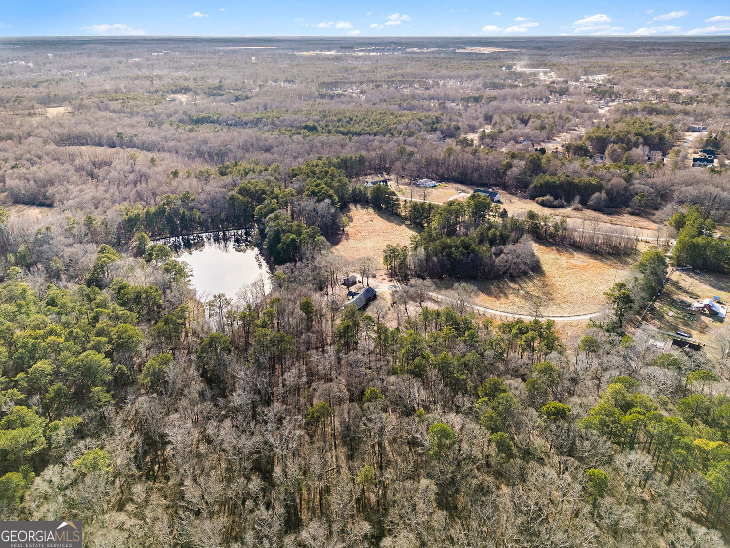 255 Barnett Road Hampton, GA 30228 - Photo 41 of 42 a view of city and mountain