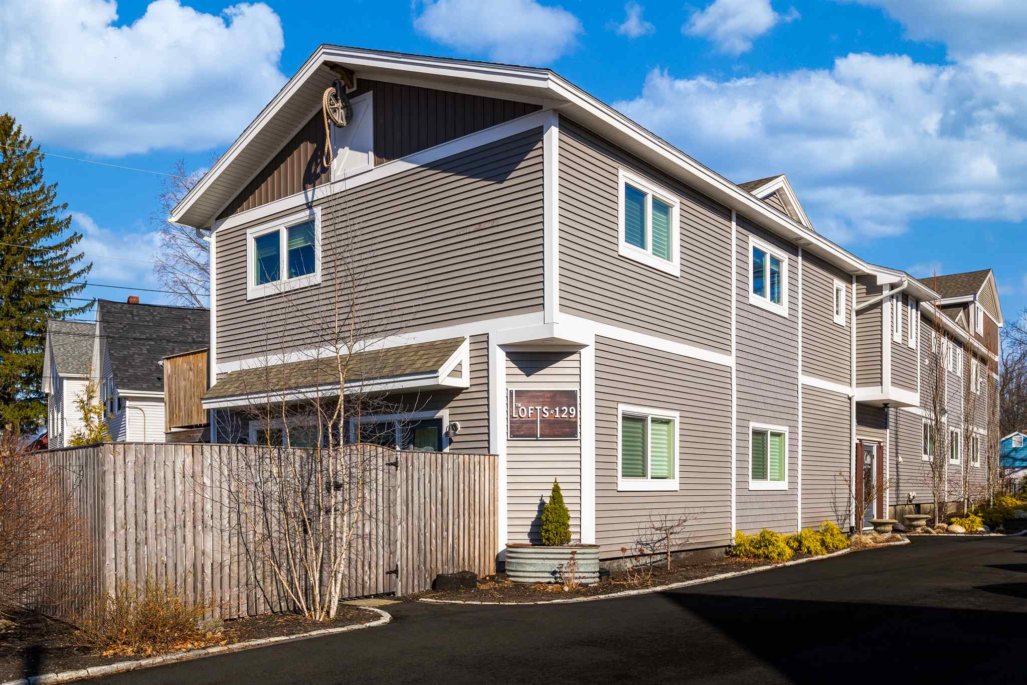 129 Front Street, Unit 102 Exeter, NH 03833 - Photo 2 of 18