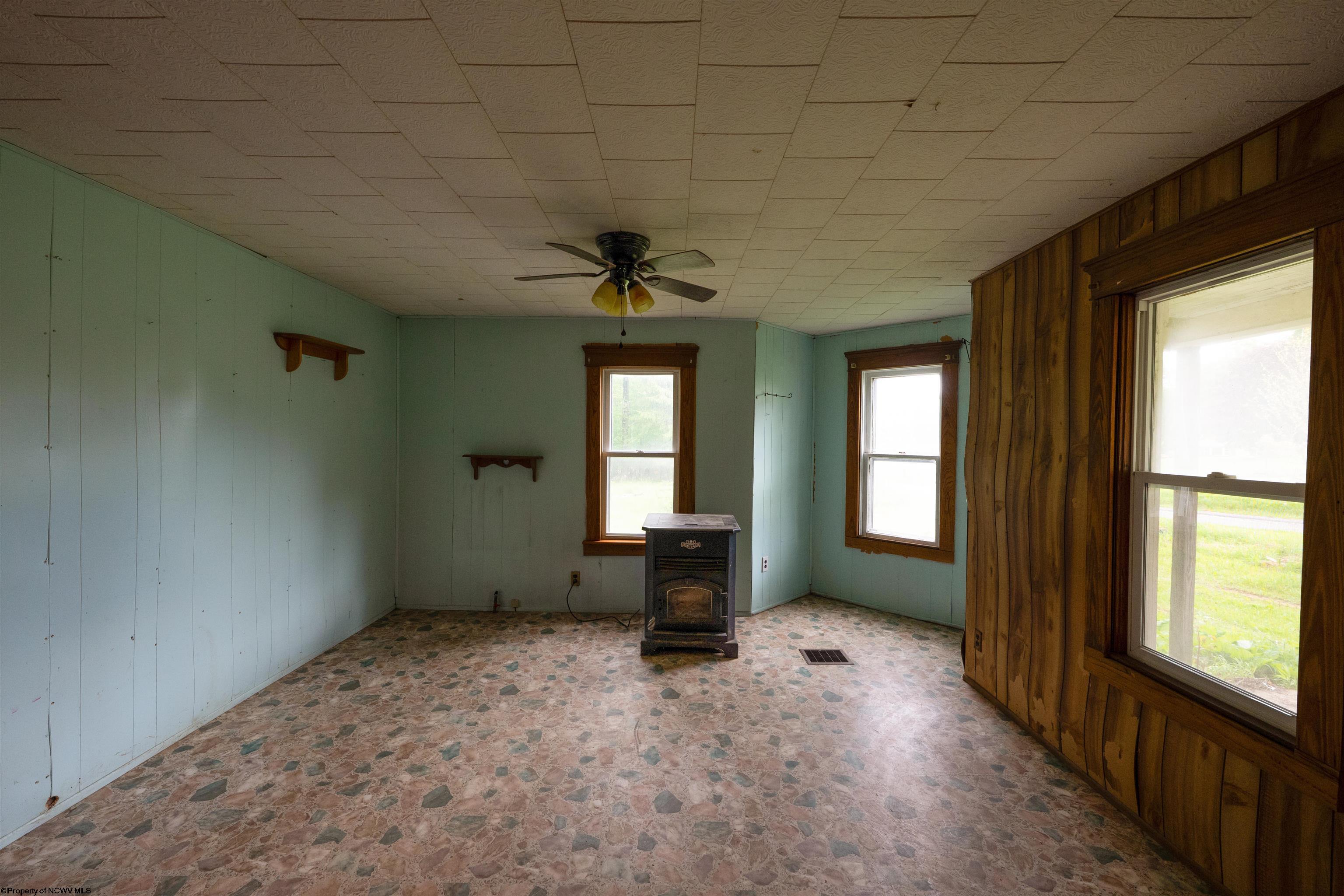 248 Casteel Road Terra Alta, WV 26764 - Photo 13 of 47 Gallery Image 13